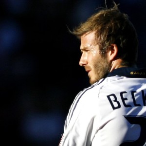 开云app下载-Rookie状态神勇豪取五连胜，FPX绝境反击能否创造奇迹？Rookie率队五连胜狭路相逢，FPX绝境反击蓄势待发